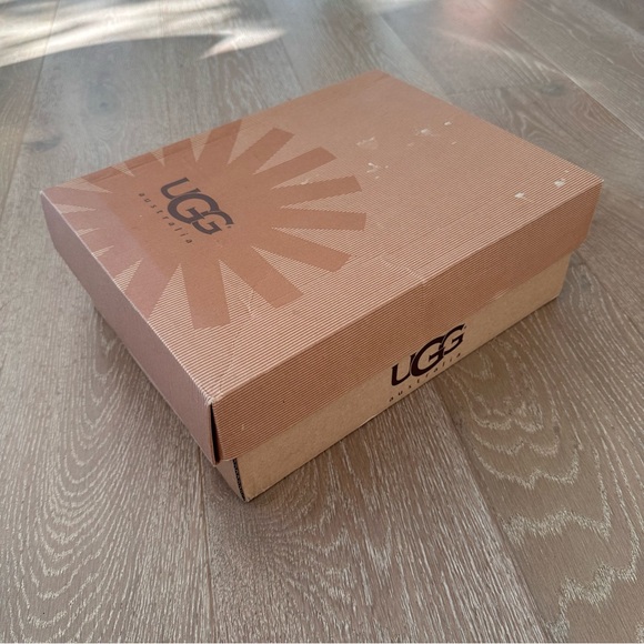 New in Box Bailey Button Il Boot Size 4 Kids Women 6 Camel Tan - Picture 3 of 8